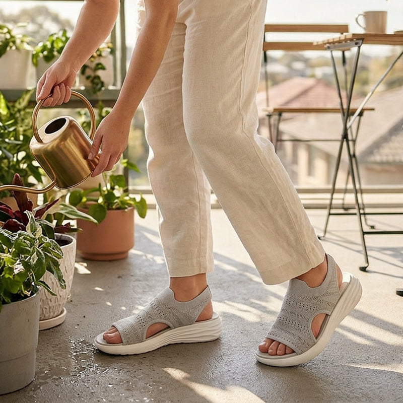 Arianna™ | Sandali con plateau, realizzati in materiale traspirante per donne